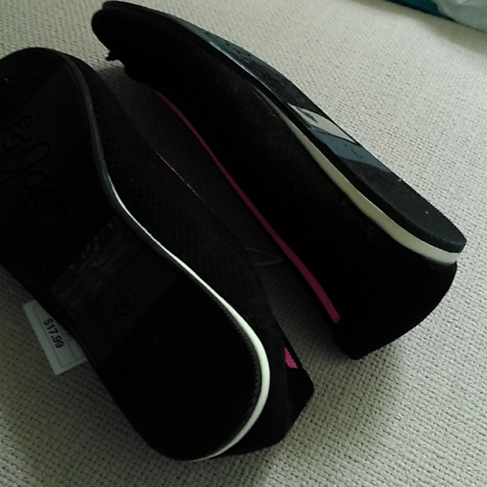 Cat & Jack girls slip-ons - Picture 4 of 6
